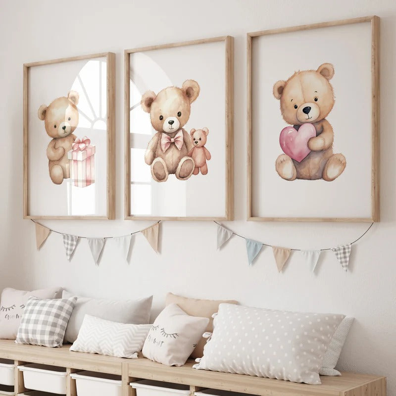 Décoration Murale Chambre Bébé – Ours Câlin™ pour chambre bébé au design doux et apaisant.