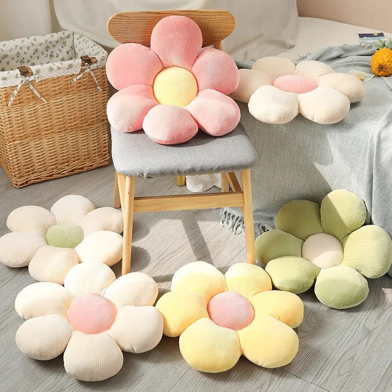 Coussin floral décoratif pour chambre d’enfant, doux et confortable pour une ambiance chaleureuse