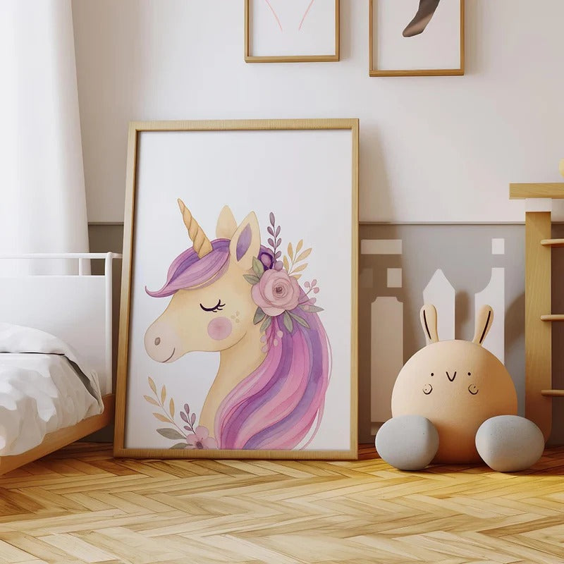 Poster licorne pour chambre bébé fille dans un univers doux et enchanteur