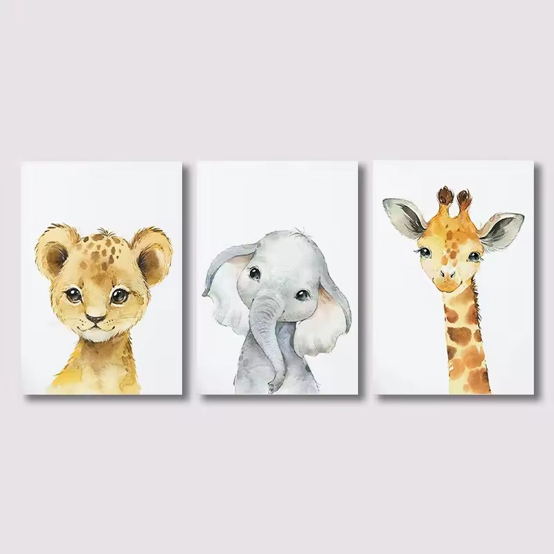 Décoration chambre bébé avec girafe, lion et elephant safari