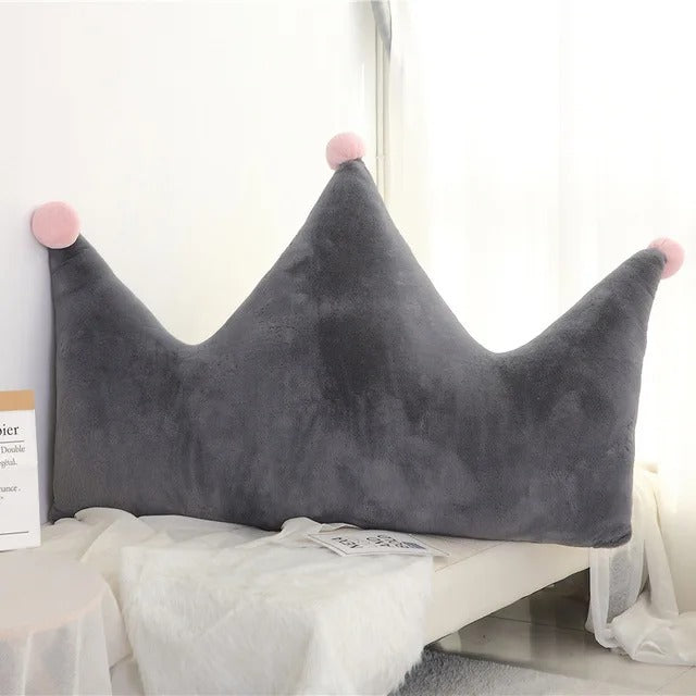 Grande couronne grise coussin bébé décoration douce