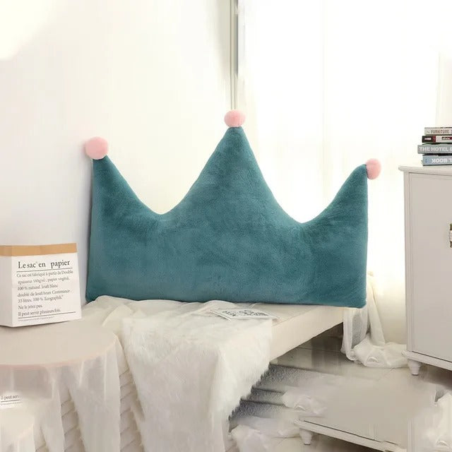 Petite couronne verte coussin bébé décoratif chambre enfant