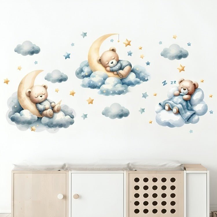 Vue rapprochée des détails du sticker Baby Bears On Clouds - vinyle mat, imperméable et anti-moisissure"
