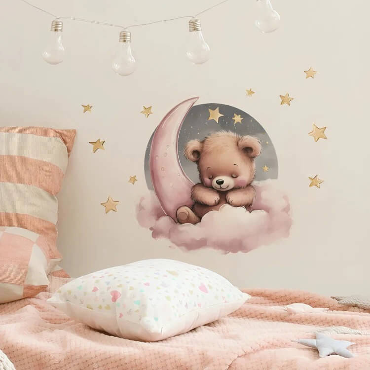 Application facile et rapide des Stickers Muraux Peaceful Moonlit Bear sur une surface lisse.