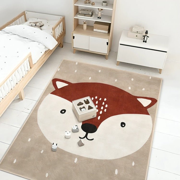 Zoom sur la texture douce du tapis enfant Wild Wander – surface en fibre de polyester antistatique et confortable.
